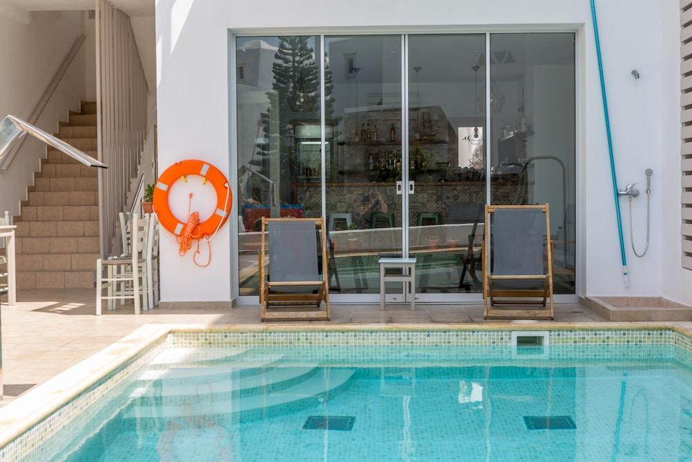 Jason Studios & Apartments Naxos City Екстер'єр фото