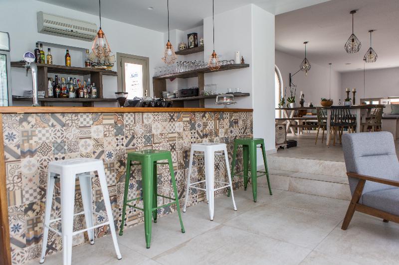 Jason Studios & Apartments Naxos City Екстер'єр фото